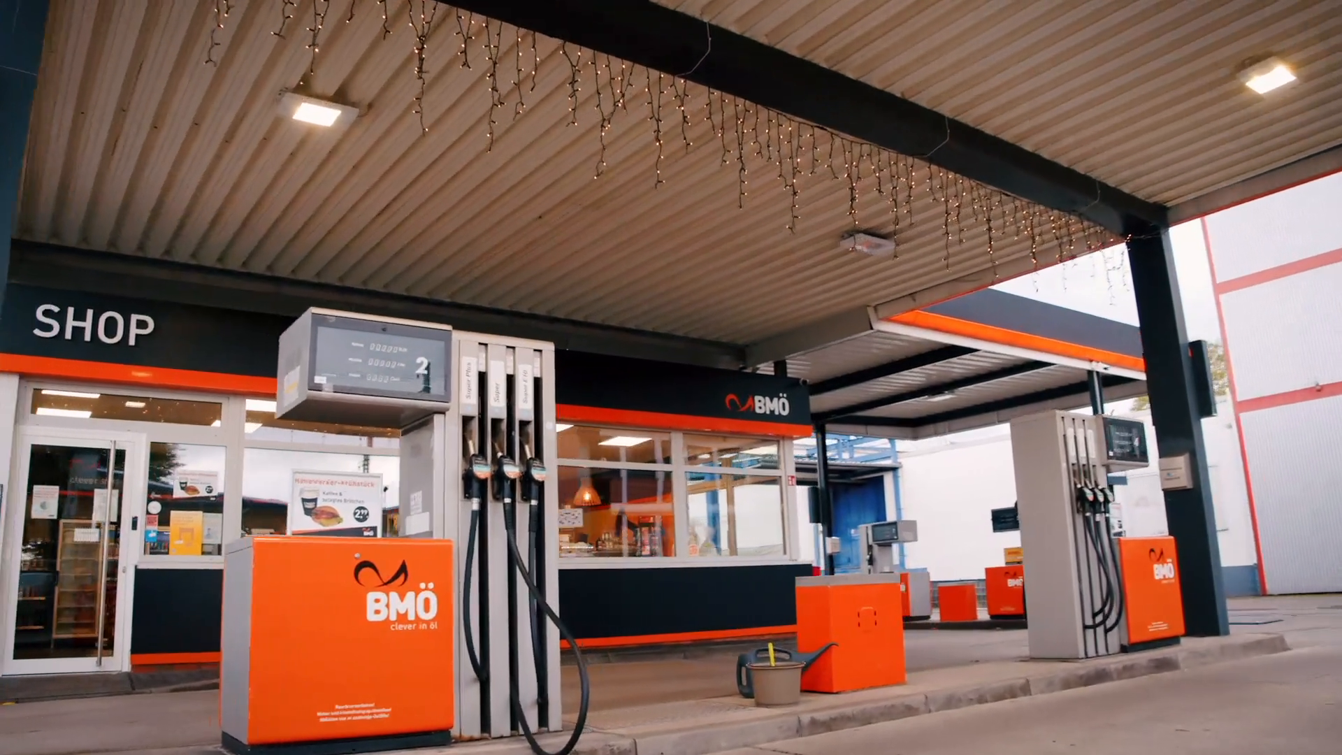 Unternehmensvideo von BMÖ Tankstelle, Tankstelle in Bremen