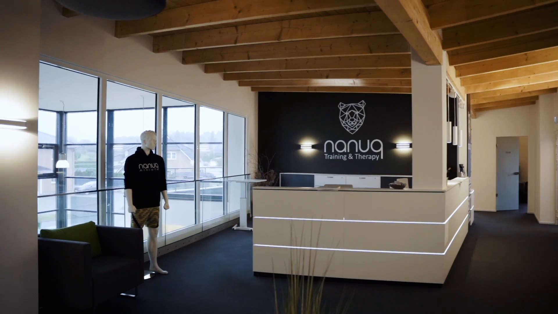 Company video by nanuq Training & Therapy, business in Rosengarten