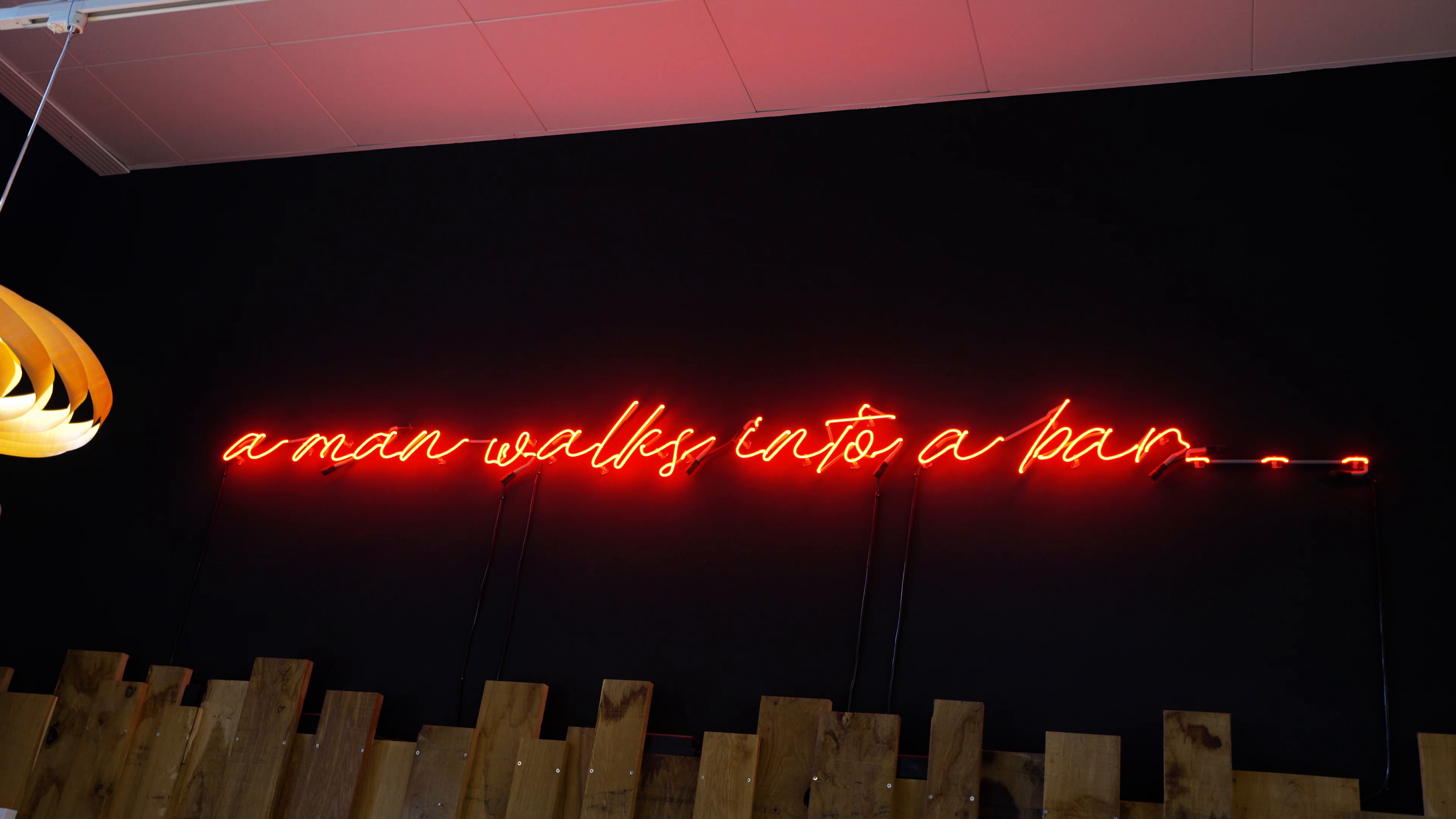 Unternehmensvideo von Men’s Needs GmbH - Store & Lounge, Gastronomie in Hamburg
