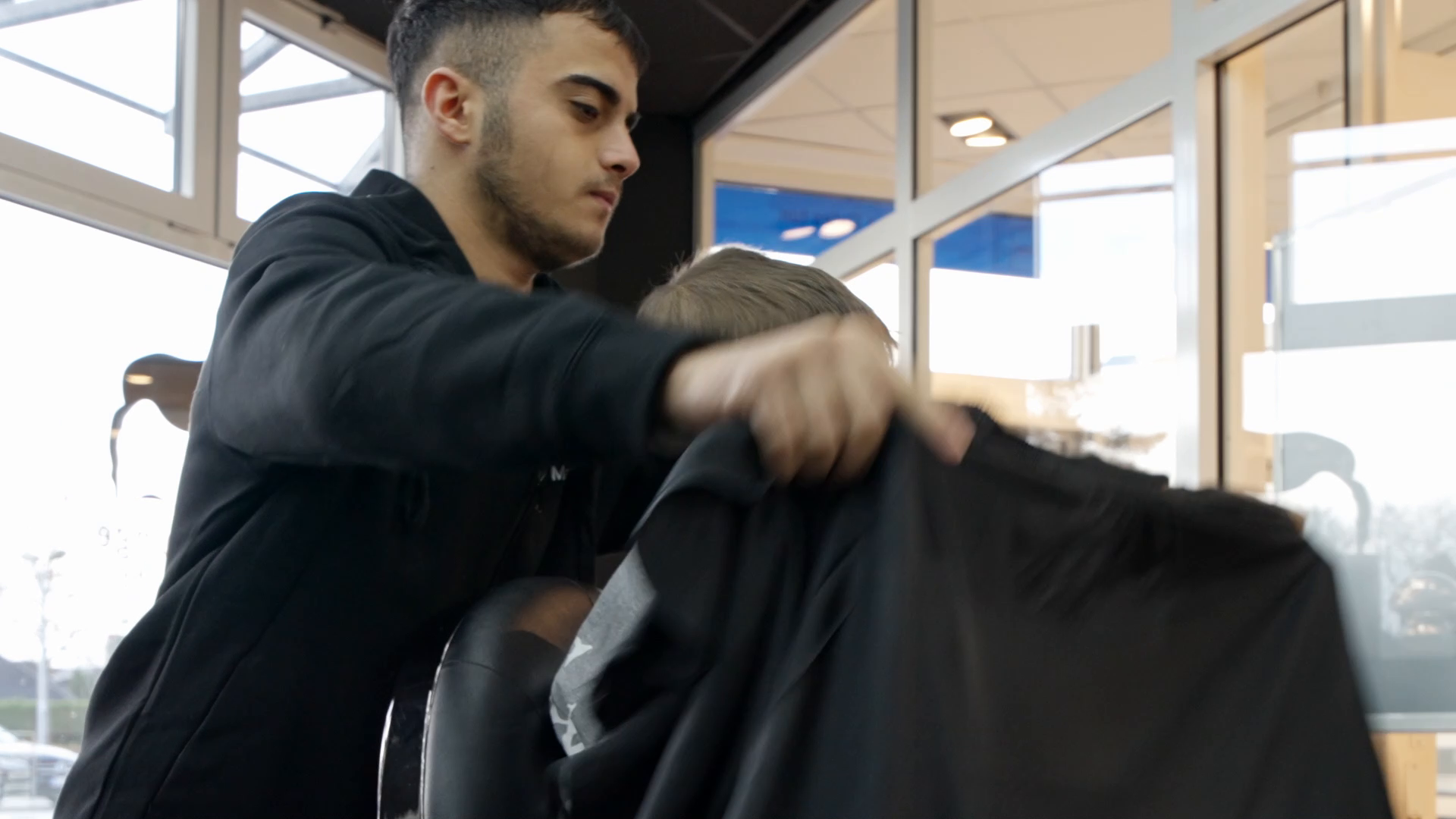 Company video by Hairlounge Marschacht, hairdresser