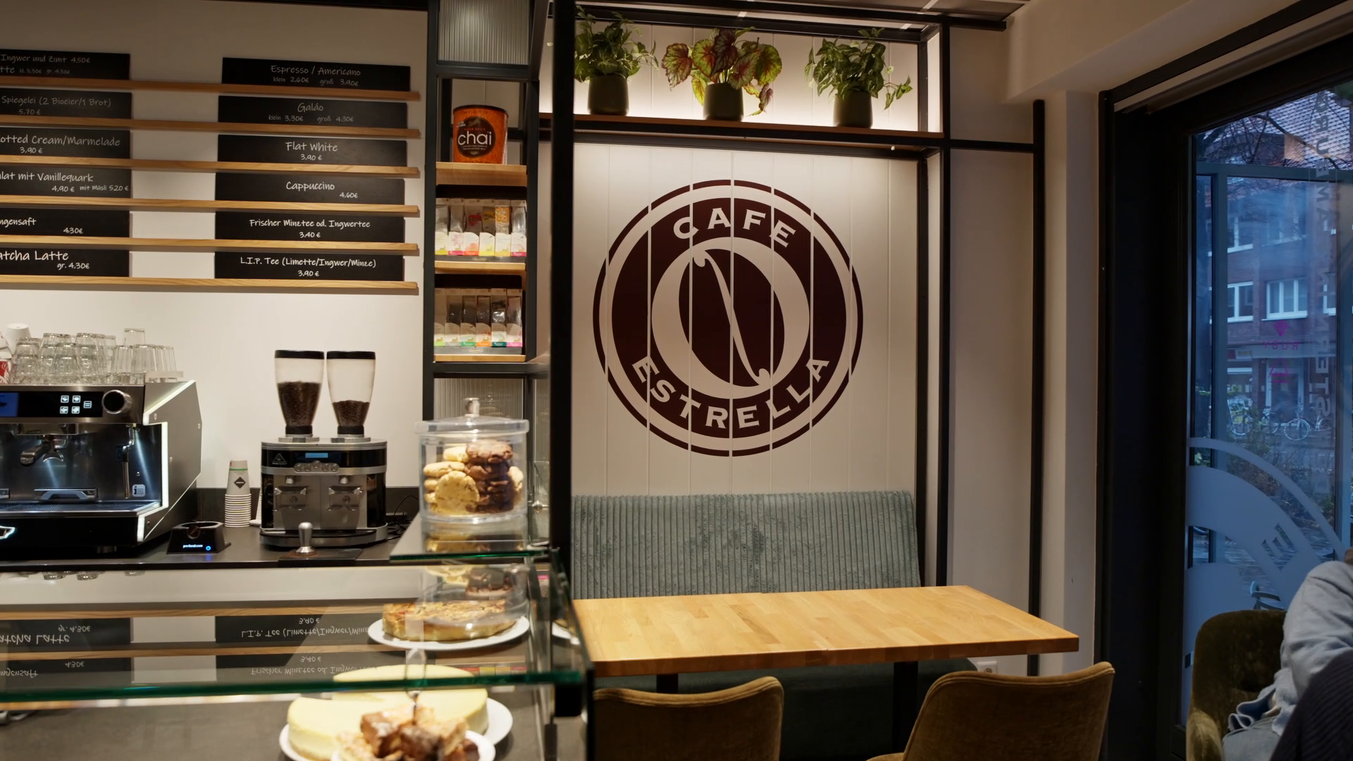 Company video by Café Estrella, food and drink in Hamburg