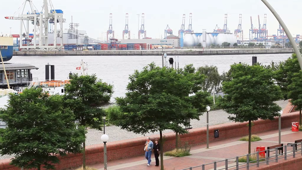 Company video by Diakonie St. Pauli Gemeinnützige, care in Hamburg St. Pauli