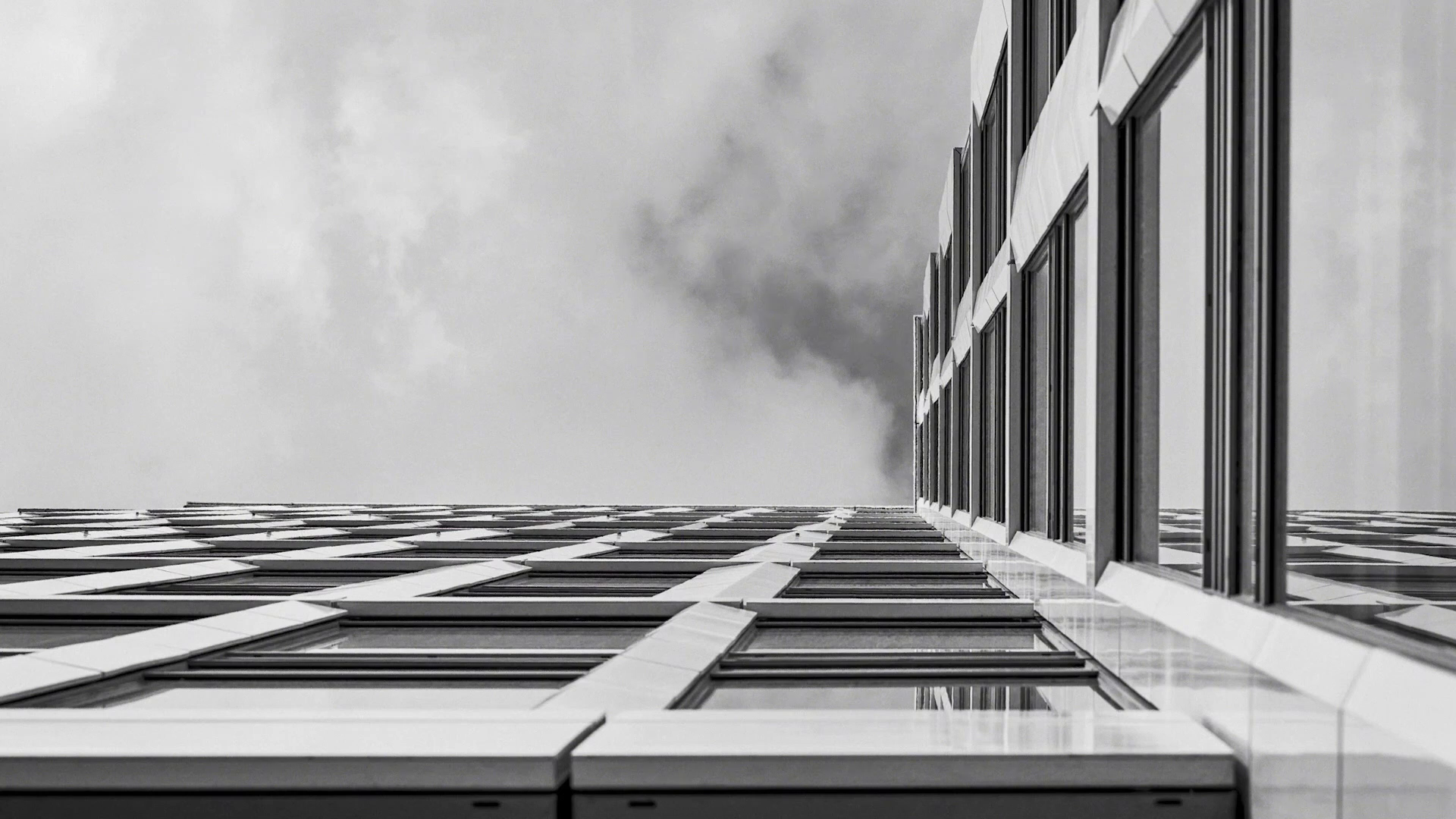 Company video by AURETAS family trust, insurance in Hamburg