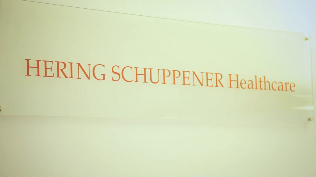 Unternehmensvideo von HERING SCHUPPENER Healthcare, Unternehmensberatung in Hamburg Altstadt