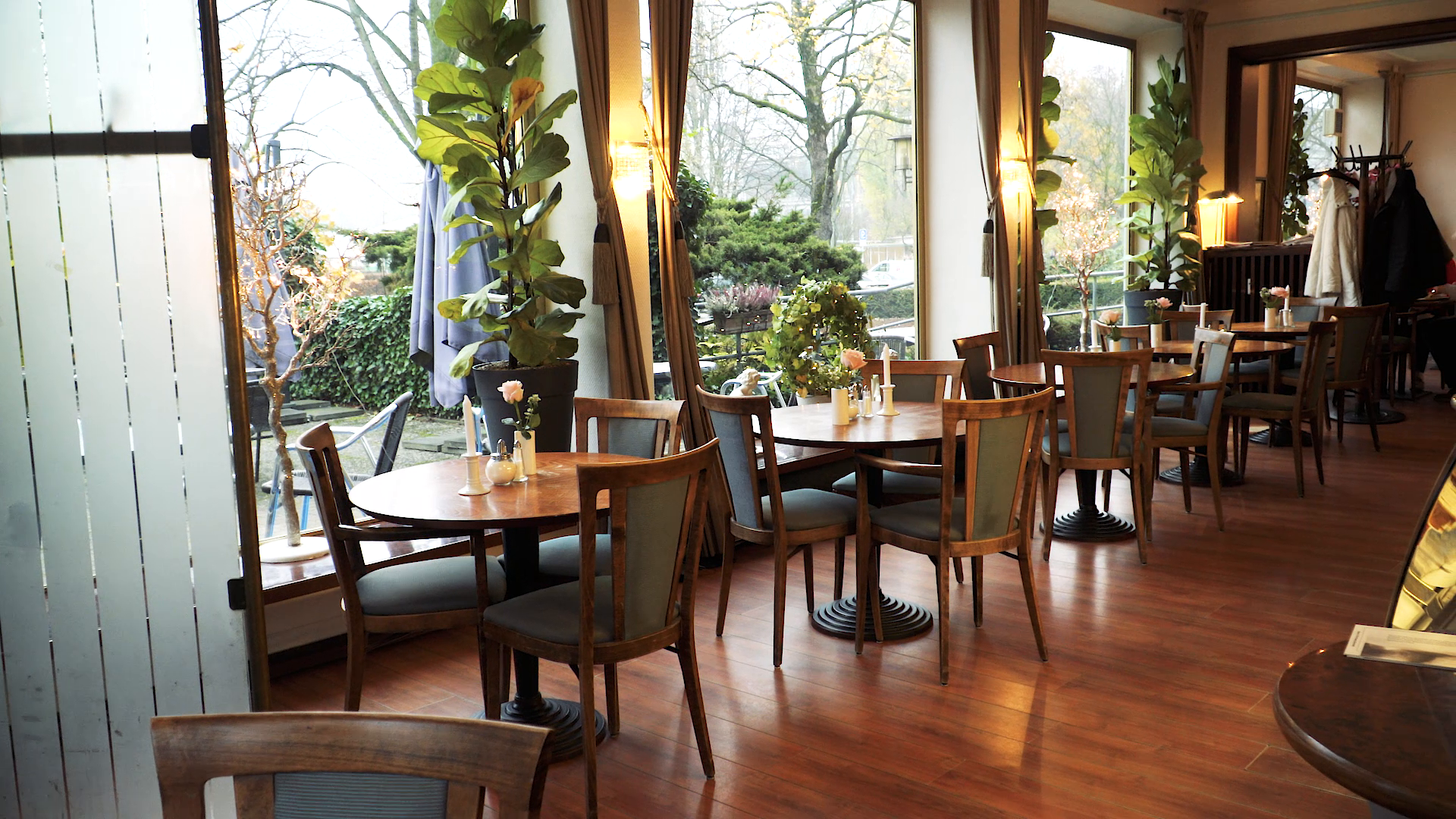 Company video by Funk-Eck Caféhaus Besch., hospitality in Hamburg