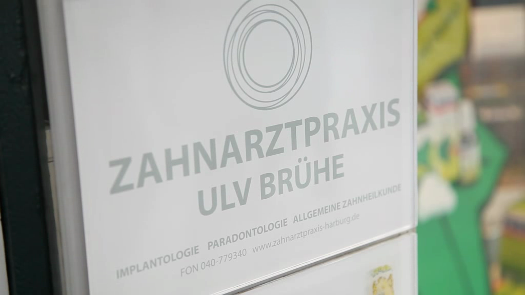 Company video by Ulv Brühe Zahnarztpraxis, healthcare in Hamburg Neustadt