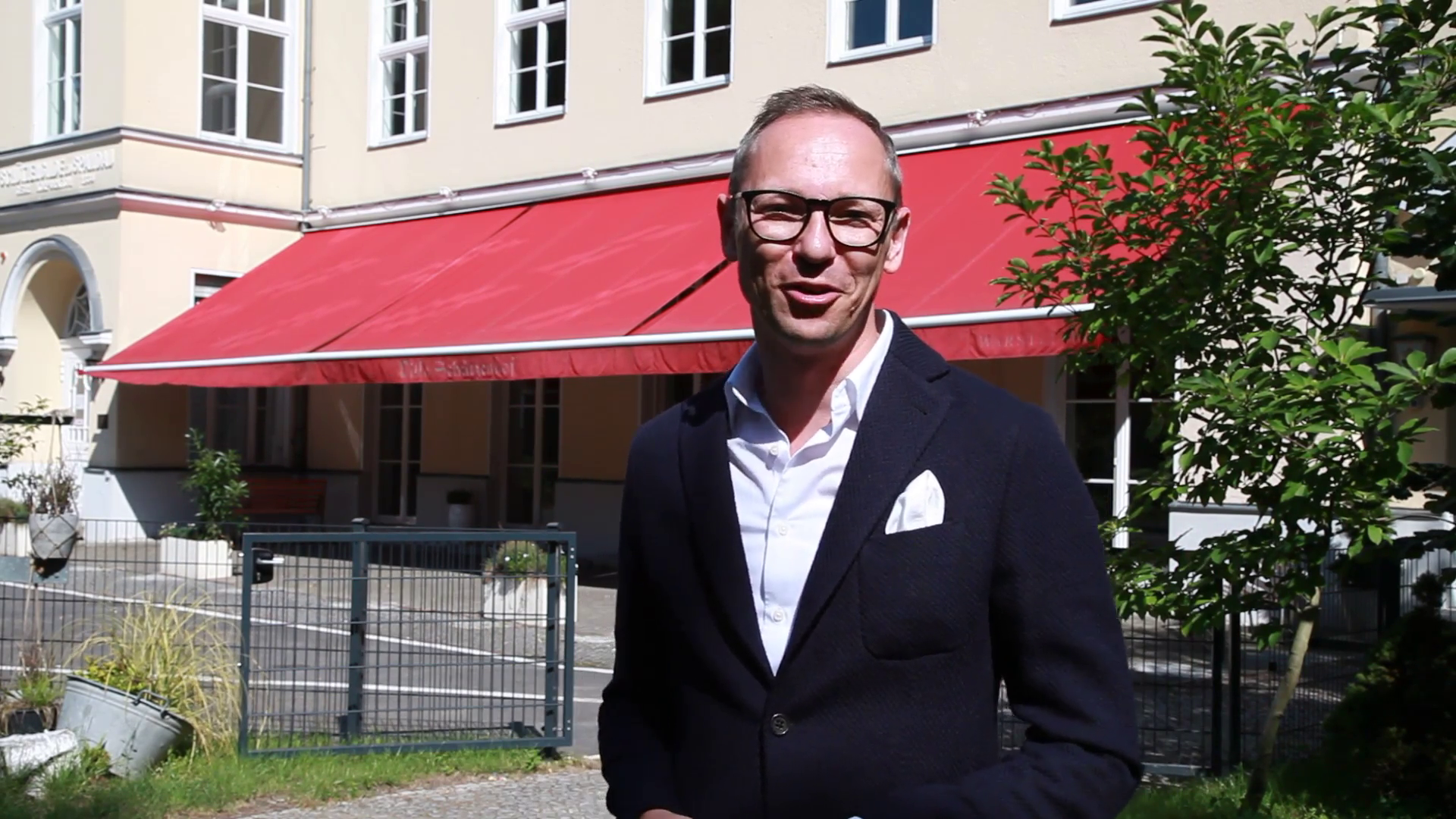 Company video by In Tradition modern Feiern – Villa Schützenhof, leisure and events in Berlin