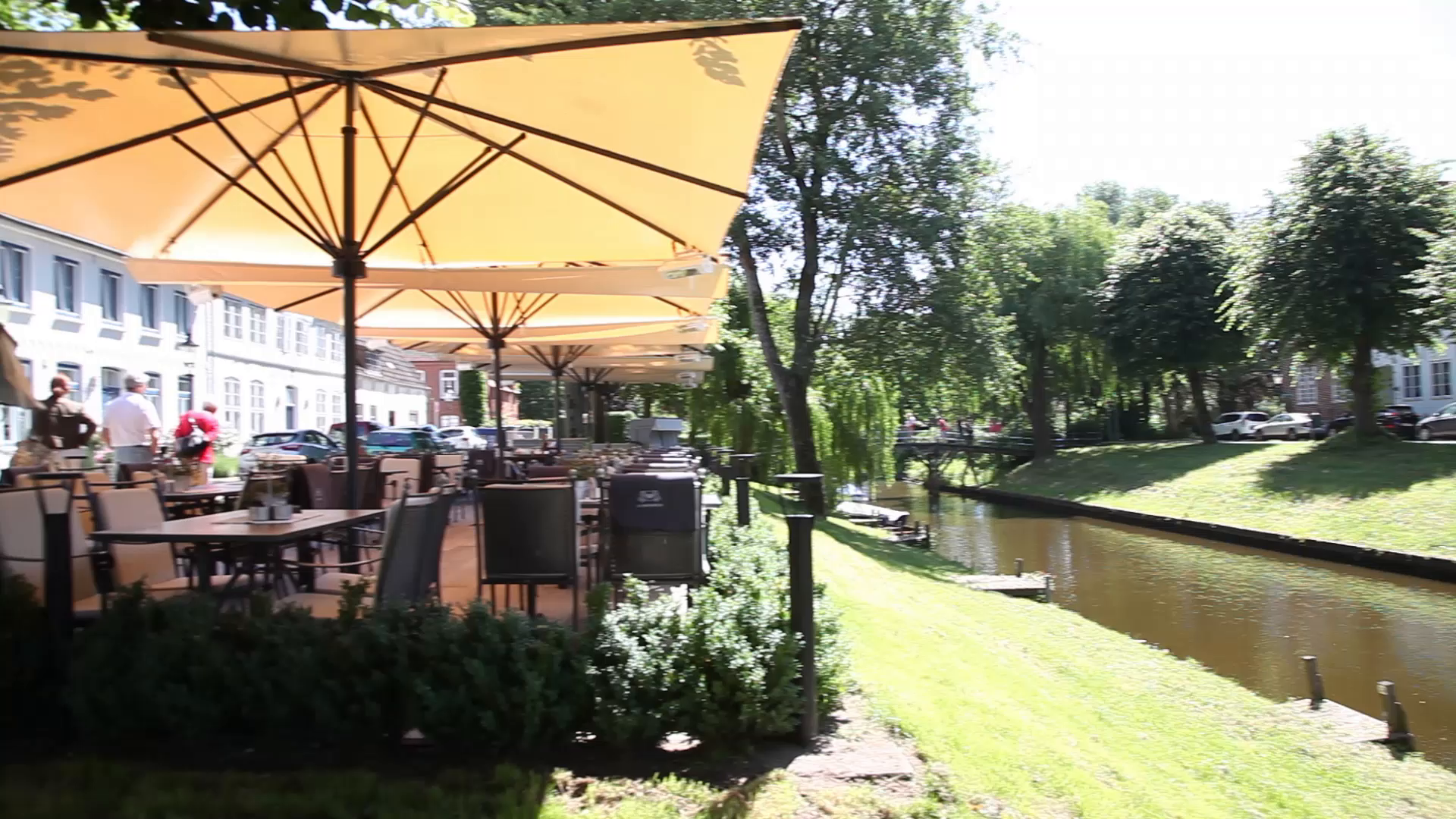 Unternehmensvideo von Hotel - Restaurant Aquarium Jan Boddenberg, Gastronomie in Friedrichstadt