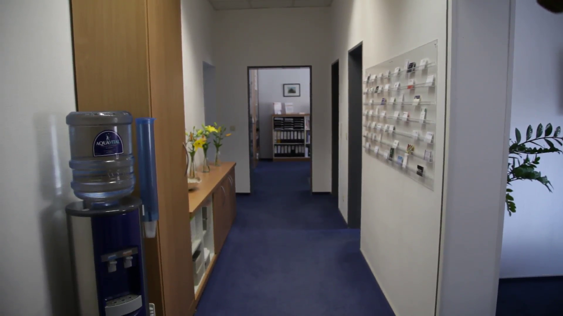 Company video by efinova, insurance in Hohen Neuendorf